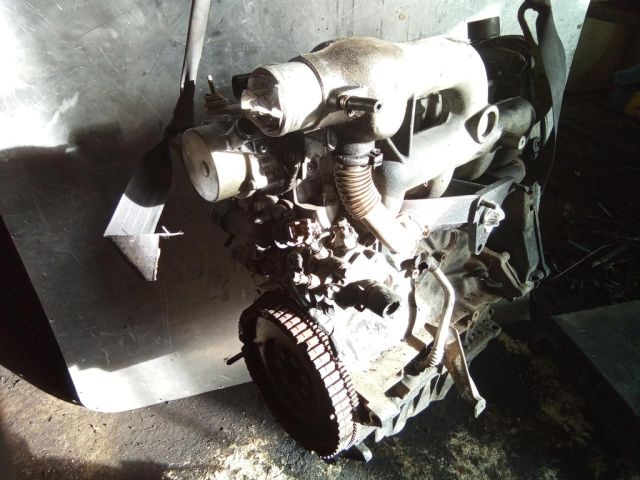 bontott RENAULT SCÉNIC I Motor (Fűzött blokk hengerfejjel)