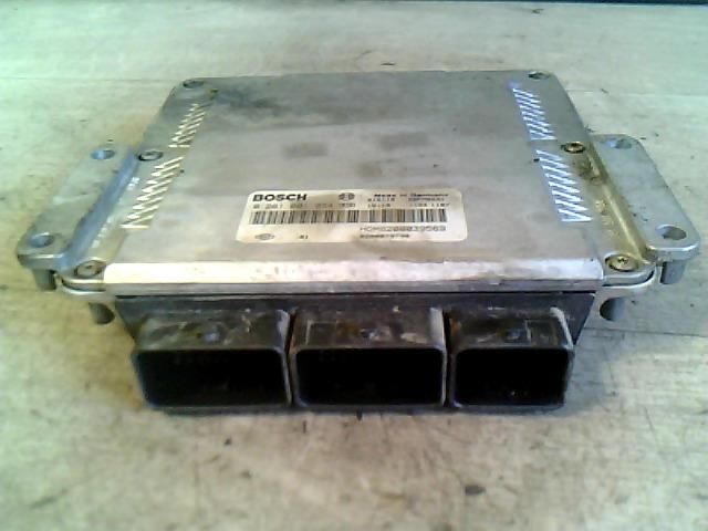 bontott RENAULT SCÉNIC I Motorvezérlő