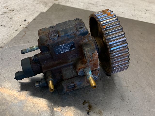 bontott RENAULT SCÉNIC I Nagynyomású Szivattyú