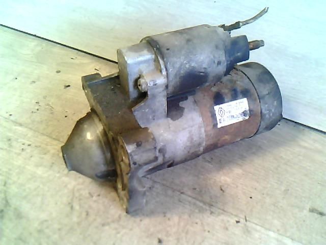 bontott RENAULT SCÉNIC I Önindító