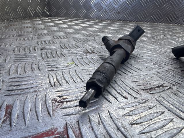 bontott RENAULT SCÉNIC I Porlasztó (1 db)