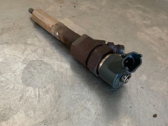 bontott RENAULT SCÉNIC I Porlasztó (1 db)