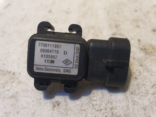 bontott RENAULT SCÉNIC I Szívócső Nyomásérzékelő