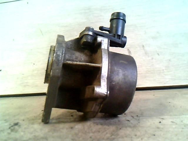 bontott RENAULT SCÉNIC I Vákumpumpa