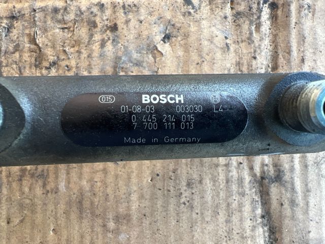 bontott RENAULT SCÉNIC I Közösnyomócső