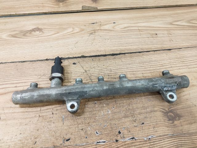 bontott RENAULT SCÉNIC I Közösnyomócső