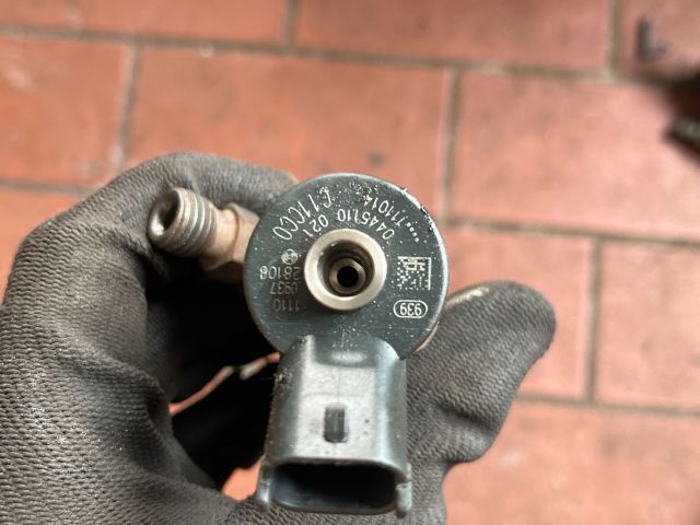 bontott RENAULT SCÉNIC I Porlasztó (1 db)