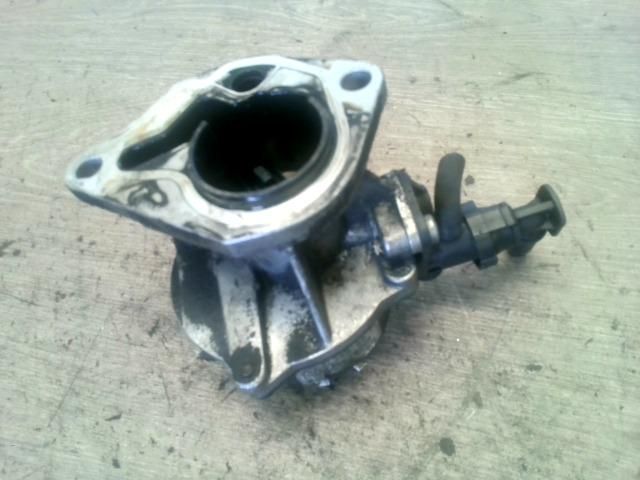 bontott RENAULT SCÉNIC I Vákumpumpa