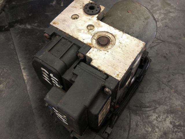 bontott RENAULT SCÉNIC I ABS Kocka