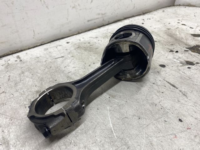 bontott RENAULT SCÉNIC I Dugattyú és Hajtókar