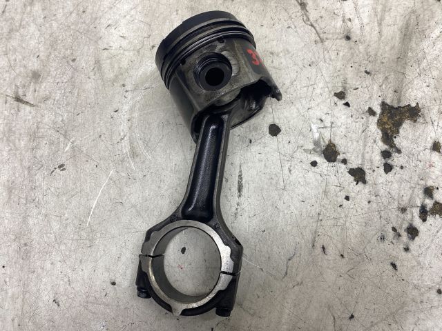 bontott RENAULT SCÉNIC I Dugattyú és Hajtókar