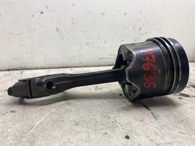 bontott RENAULT SCÉNIC I Dugattyú és Hajtókar