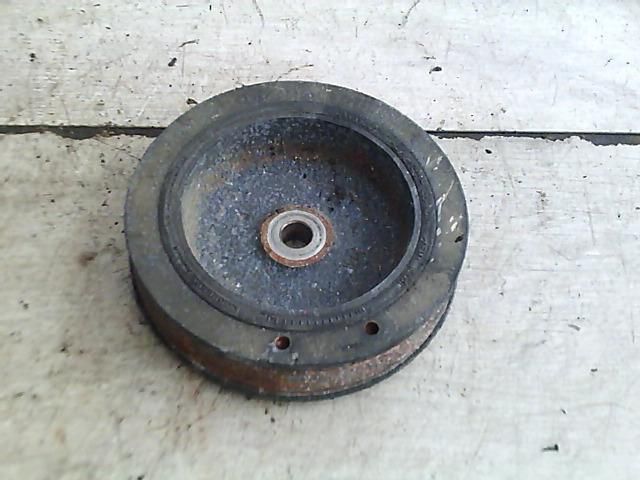 bontott RENAULT SCÉNIC I Főtengely Szíjtárcsa