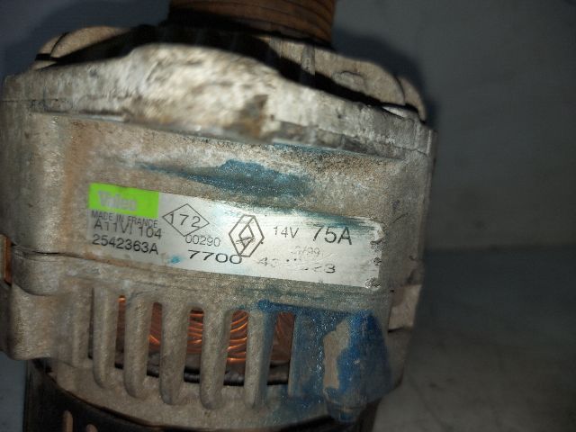 bontott RENAULT SCÉNIC I Generátor
