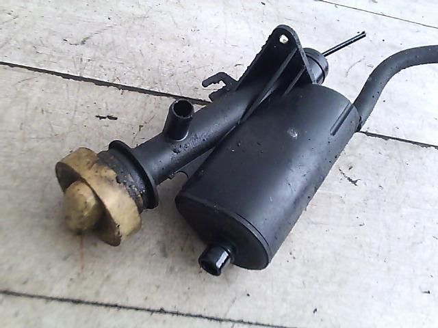 bontott RENAULT SCÉNIC I Olaj Beöntő Cső