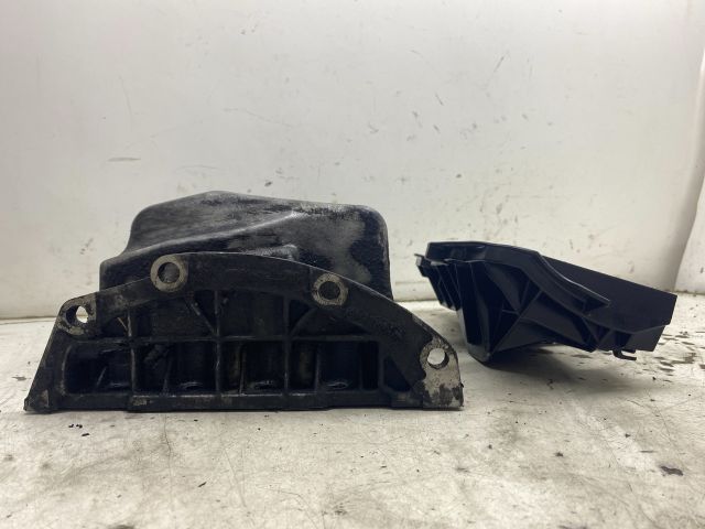 bontott RENAULT SCÉNIC I Olajteknő