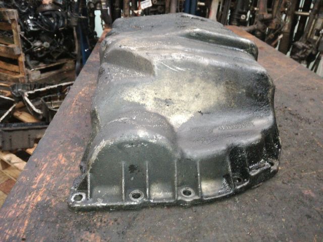 bontott RENAULT SCÉNIC I Olajteknő