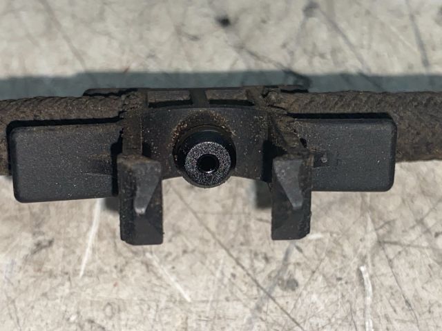 bontott RENAULT SCÉNIC I Résolajcső