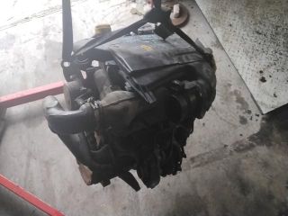 bontott RENAULT SCÉNIC I Motor (Fűzött blokk hengerfejjel)