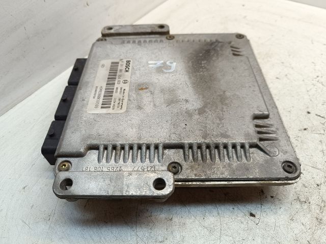 bontott RENAULT SCÉNIC I Motorvezérlő