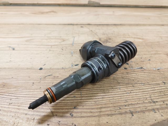 bontott RENAULT SCÉNIC I Porlasztó (1 db)