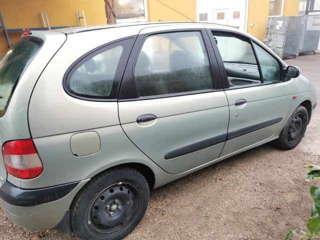 bontott RENAULT SCÉNIC I Tank