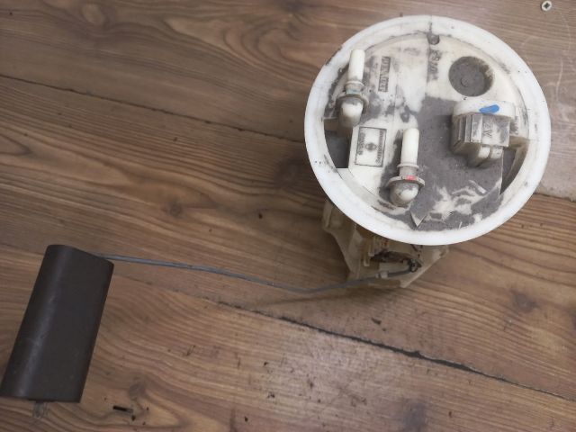 bontott RENAULT SCÉNIC I Üzemanyag Szivattyú