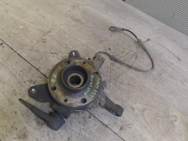 bontott RENAULT SCÉNIC I Bal első Csonkállvány Kerékaggyal