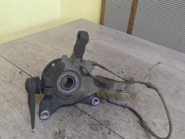 bontott RENAULT SCÉNIC I Bal első Csonkállvány Kerékaggyal