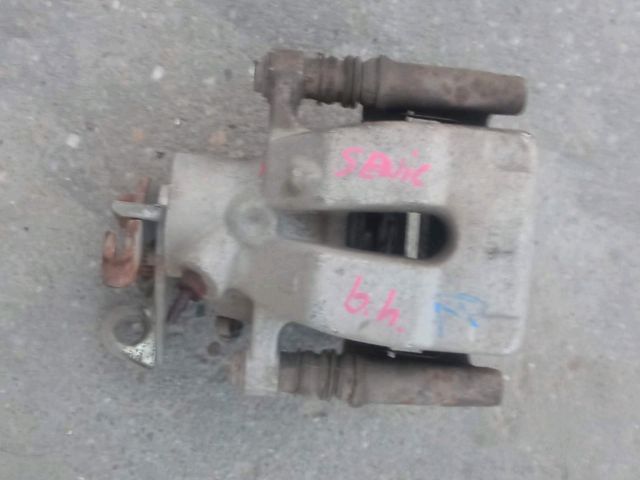 bontott RENAULT SCÉNIC I Bal hátsó Féknyereg Munkahengerrel