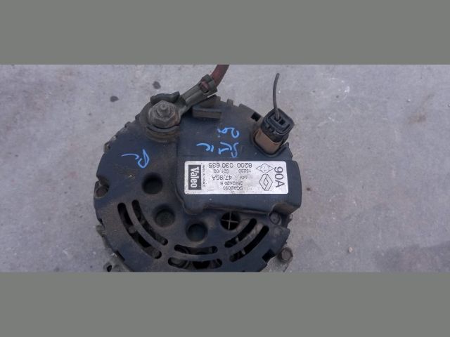bontott RENAULT SCÉNIC I Generátor