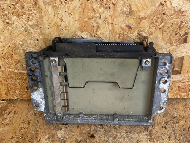 bontott RENAULT SCÉNIC I Motorvezérlő