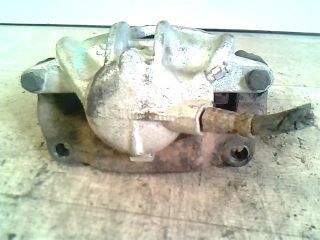 bontott RENAULT SCÉNIC I Jobb első Féknyereg Munkahengerrel