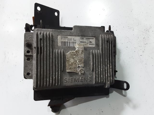 bontott RENAULT SCÉNIC I Motorvezérlő