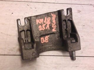 bontott RENAULT SCÉNIC I Váltó Tartó Bak (Pozíciófüggetlen)