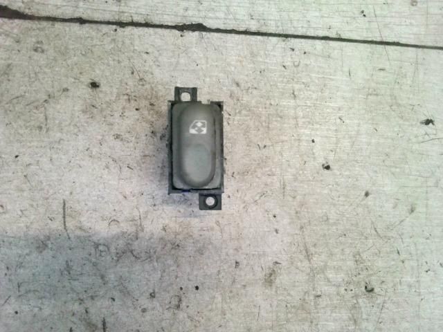 bontott RENAULT SCÉNIC I Ablakemelő Kapcsoló (Pozíciófüggetlen)