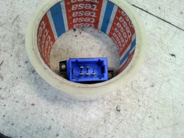 bontott RENAULT SCÉNIC I Ablakemelő Kapcsoló (Pozíciófüggetlen)