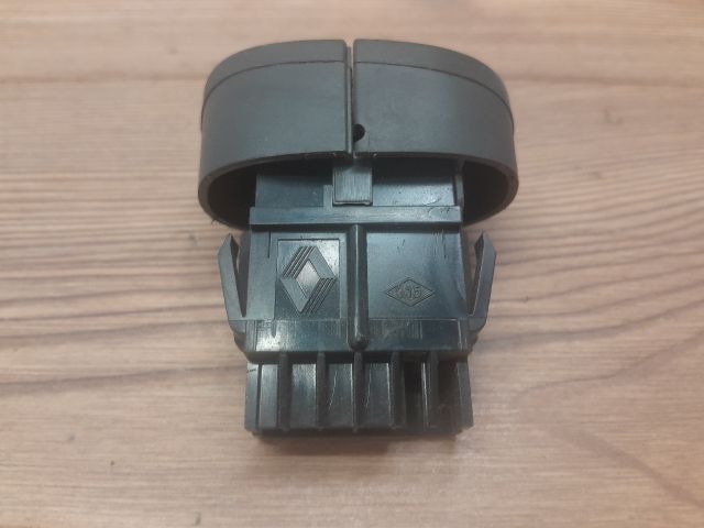 bontott RENAULT SCÉNIC I Ablakfűtés Kapcsoló