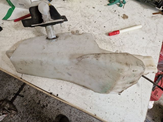 bontott RENAULT SCÉNIC I Ablakmosó Tartály