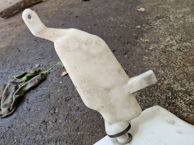 bontott RENAULT SCÉNIC I Ablakmosó Tartály