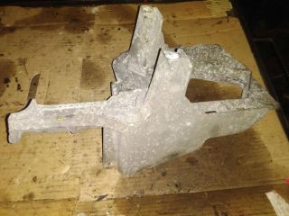 bontott RENAULT SCÉNIC I Akkumulátor Tartó