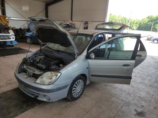 bontott RENAULT SCÉNIC I Antenna