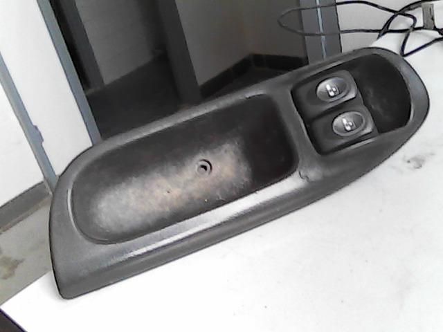 bontott RENAULT SCÉNIC I Bal első Ablakemelő Kapcsoló