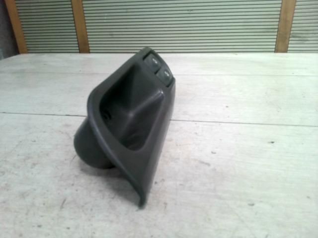 bontott RENAULT SCÉNIC I Bal első Ablakemelő Kapcsoló