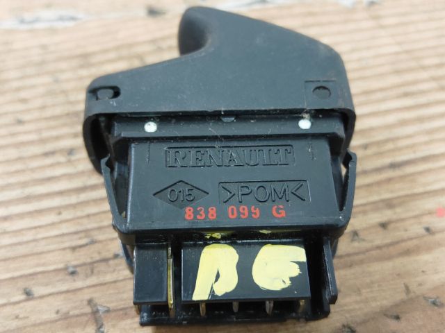 bontott RENAULT SCÉNIC I Bal első Ablakemelő Kapcsoló
