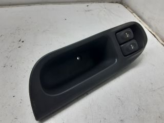 bontott RENAULT SCÉNIC I Bal első Ablakemelő Kapcsoló