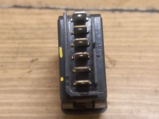 bontott RENAULT SCÉNIC I Bal első Ablakemelő Kapcsoló