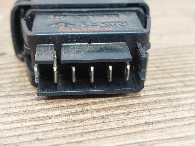 bontott RENAULT SCÉNIC I Bal első Ablakemelő Kapcsoló