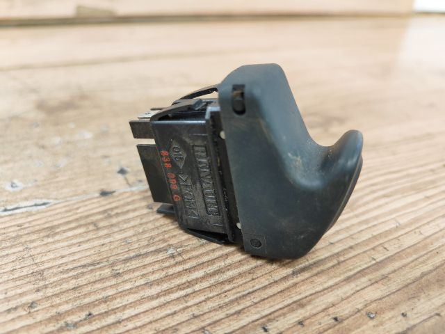 bontott RENAULT SCÉNIC I Bal első Ablakemelő Kapcsoló