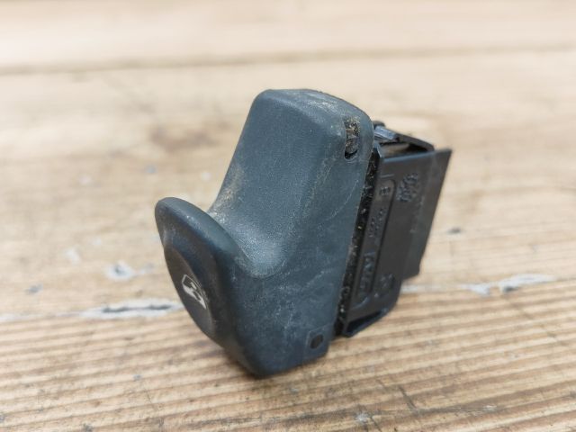 bontott RENAULT SCÉNIC I Bal első Ablakemelő Kapcsoló